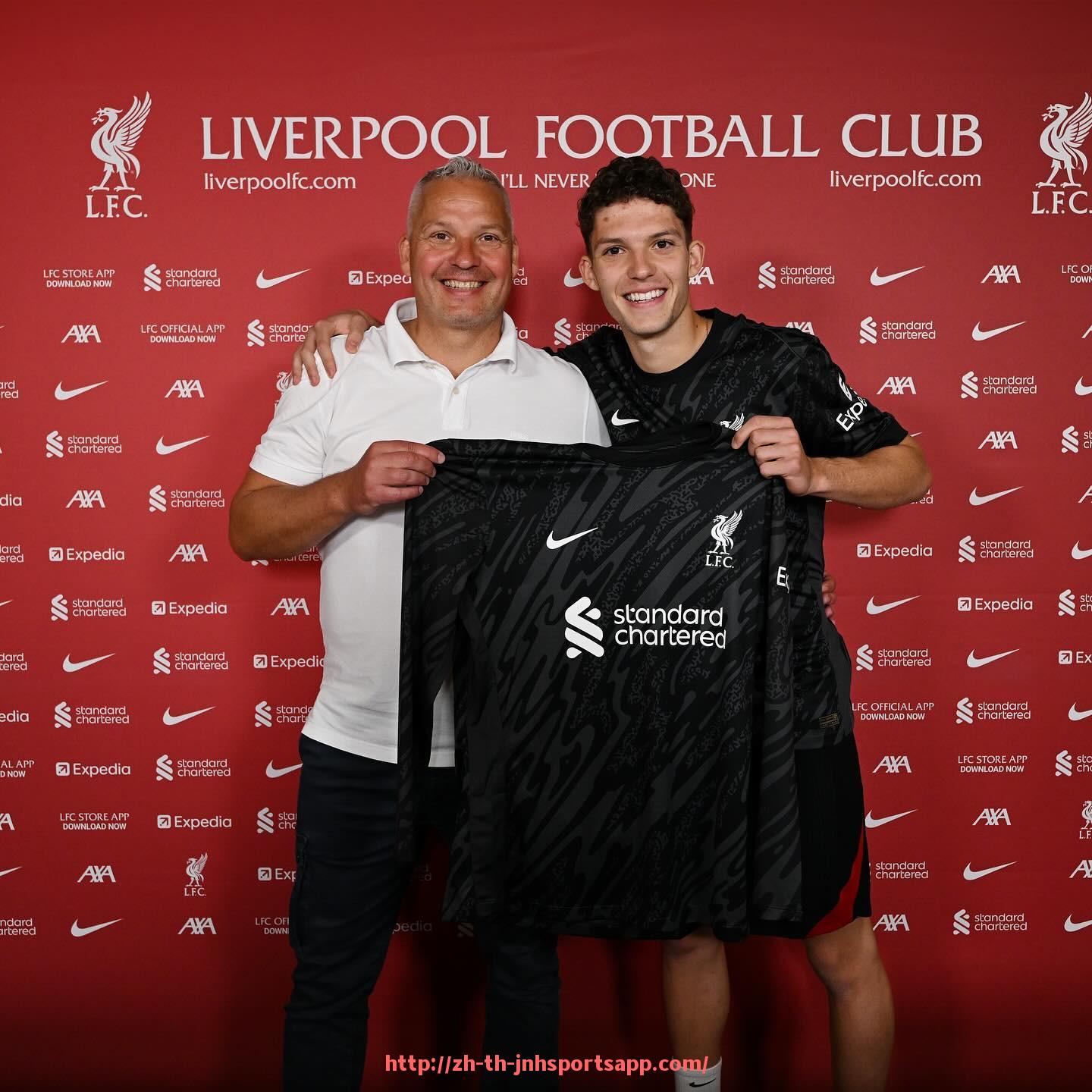 金年会app-德甲球队在欧战中的综合表现评价与走势